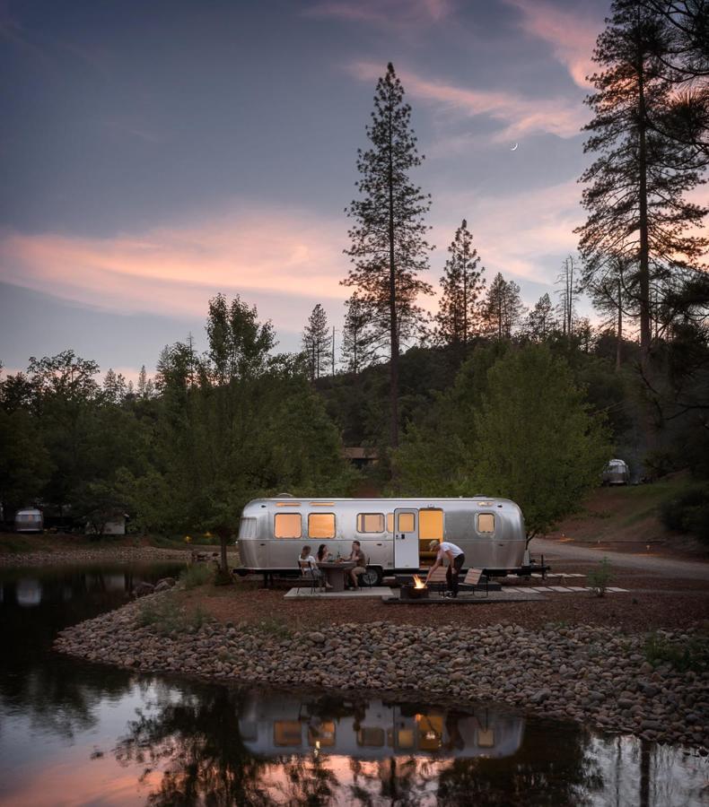 מלון מידפינס Autocamp Yosemite מראה חיצוני תמונה