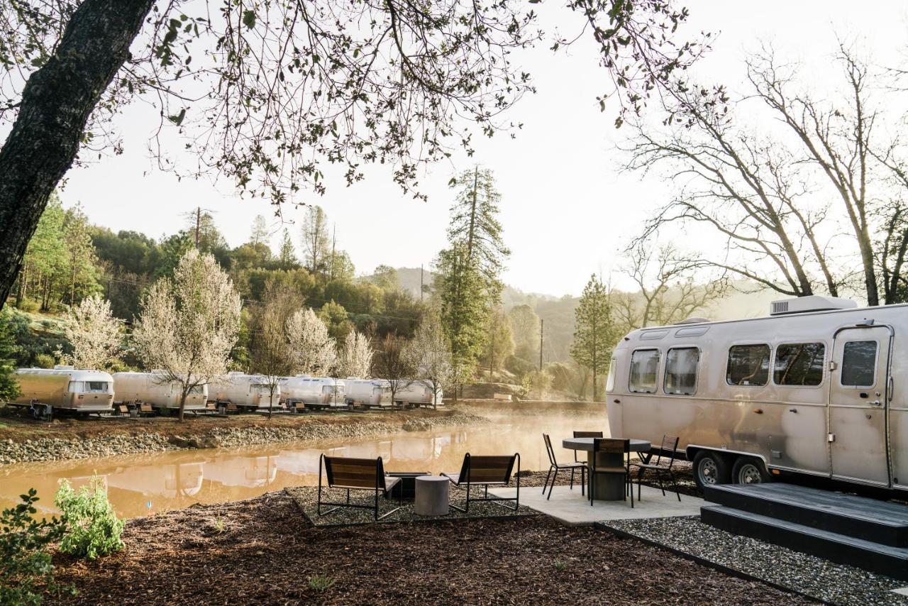 מלון מידפינס Autocamp Yosemite מראה חיצוני תמונה